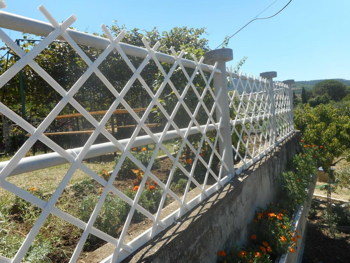 Poggio Fiorito Apartment Castiglion Fiorentino Bagian luar foto