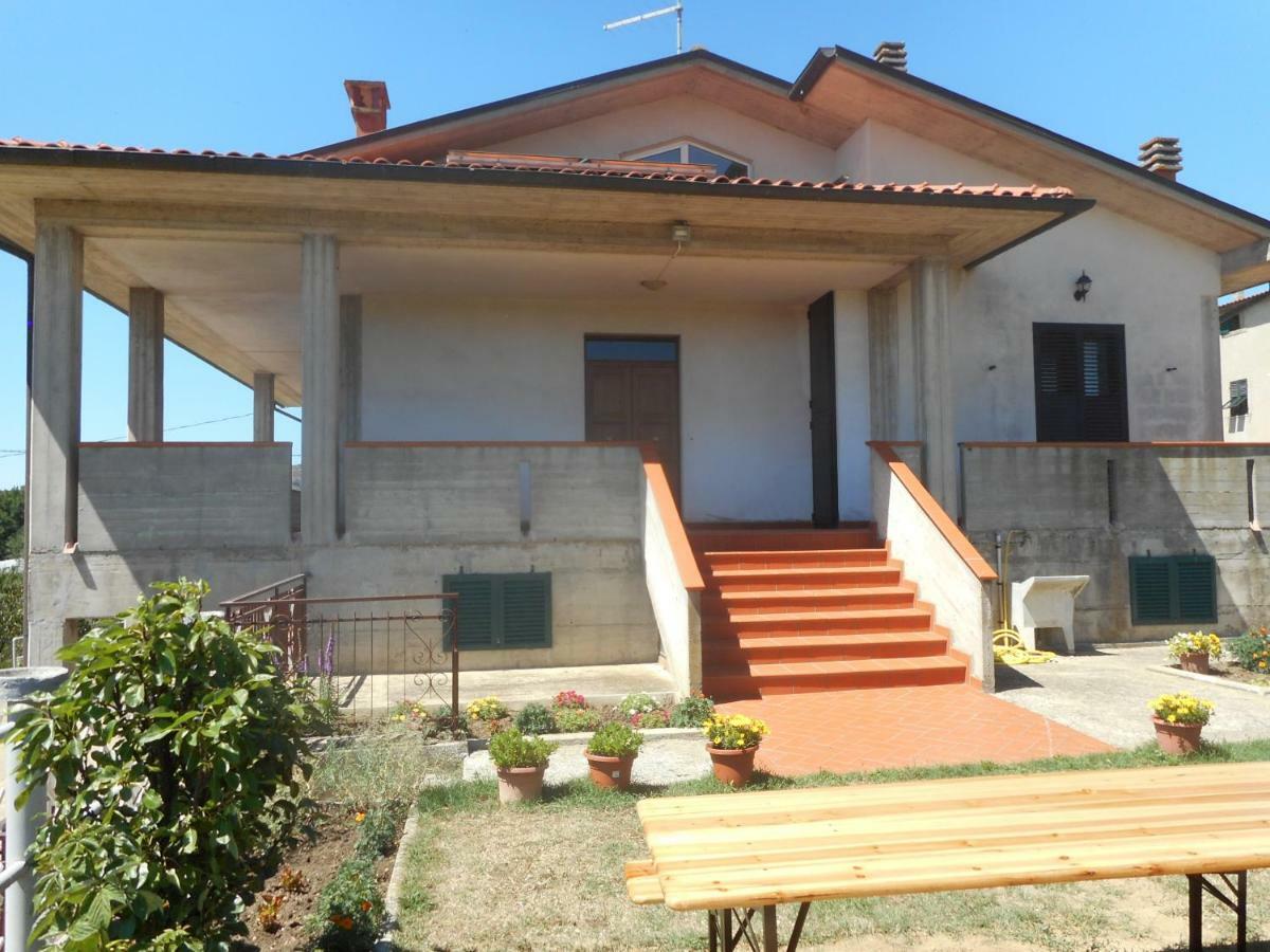 Poggio Fiorito Apartment Castiglion Fiorentino Bagian luar foto
